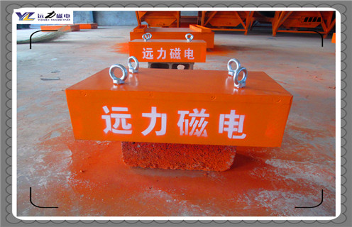 永磁除鐵器，湖北旋轉(zhuǎn)永磁除鐵器圖紙維護知識參數(shù)_內(nèi)部磁塊安裝方法_湖北旋轉(zhuǎn)永磁除鐵器圖紙規(guī)格型號價格