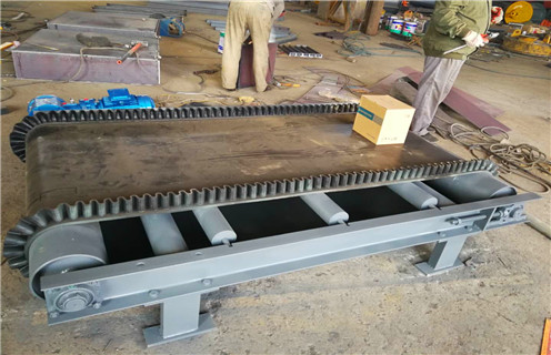 電磁油冷除鐵器，遼寧電磁油冷除鐵器_工作原理_遼寧電磁油冷除鐵器使用特點(diǎn)_選型_價(jià)格 