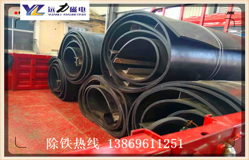 除鐵器皮帶，河北除鐵器皮帶跑偏如何調(diào)_河北除鐵器皮帶跑偏如何調(diào)怎么調(diào)整皮帶原因及如何調(diào)_刮板價(jià)格  